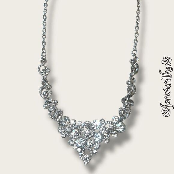 Glamorous Silvertone Necklace with Glass-Rhinestone Embellishments - Picture 4 of 10